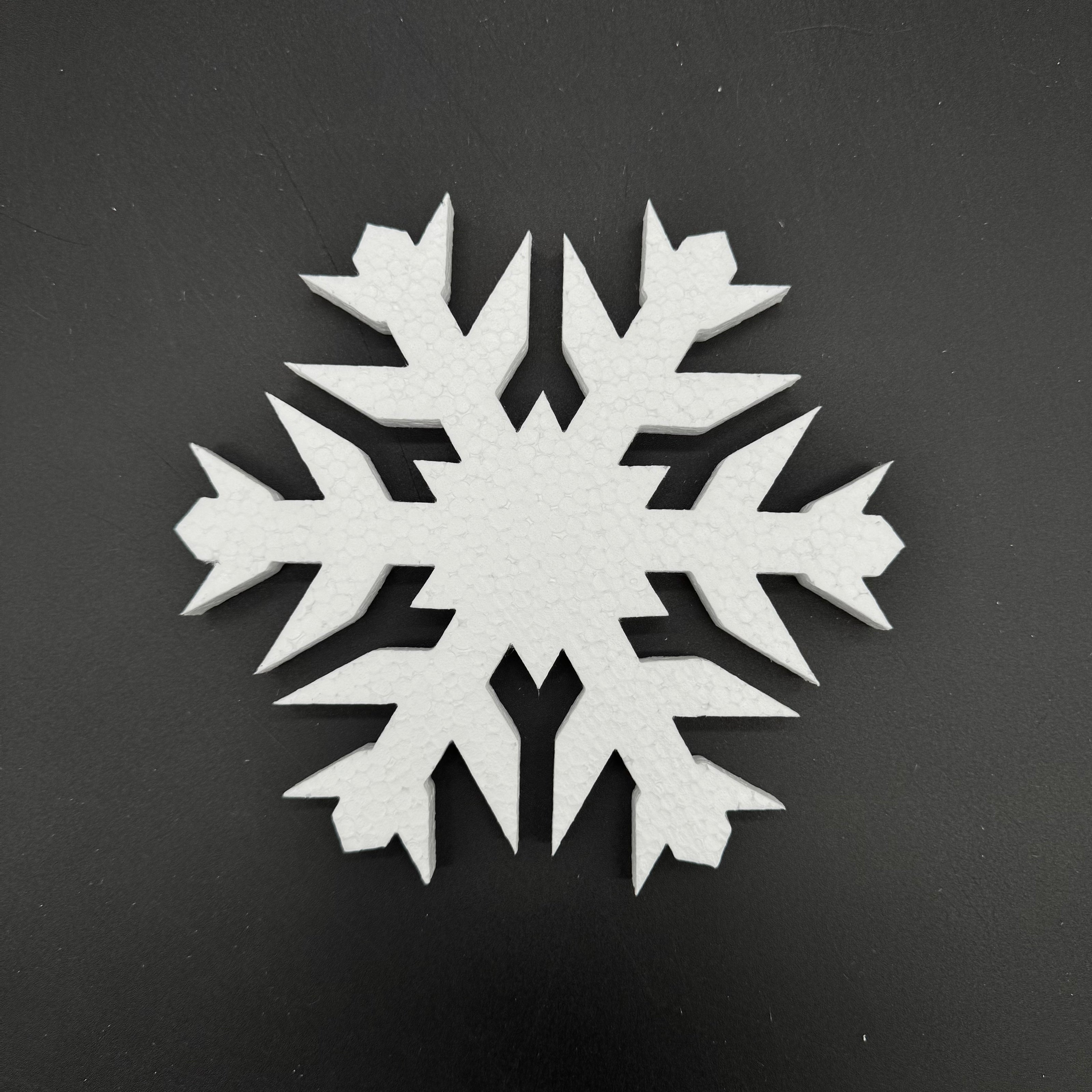 pack of 5 > 380mm high Polystyrene Snowflakes pcs87a